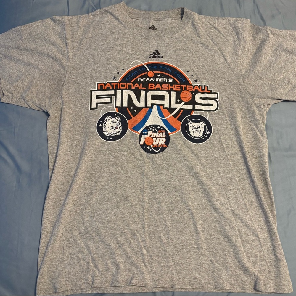 Vintage Uconn Butler Adidas Gray National Basketball Finals T-Shirt